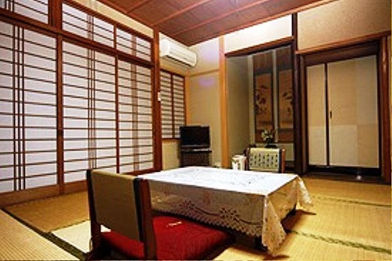 Ougiya Ryokan Toyooka  Phòng bức ảnh